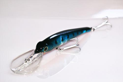 Mega Minnow 3MM7F